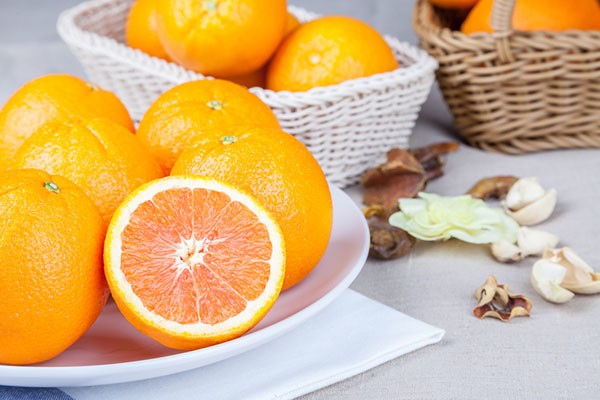 石家莊特色小吃培訓(xùn)學(xué)校：橙子皮泡水喝好處多