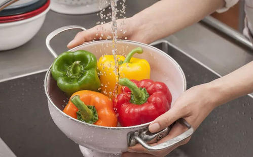 小吃培訓(xùn)：清洗蔬果的正確方法